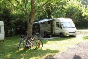Standplaats tent camper caravanplaats camping Rennes-les-Bains